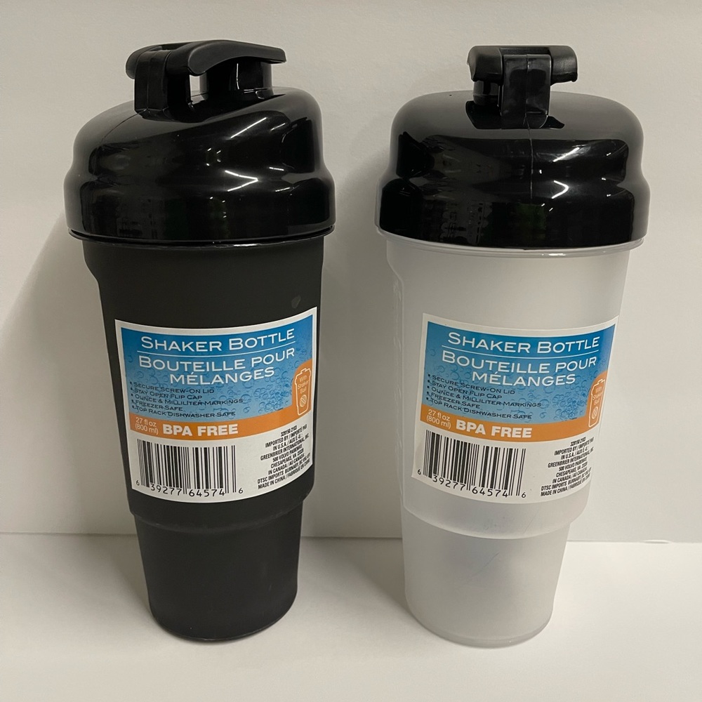 Smoothie Shaker Bottle 27 Ounce Protein Shake  Powder Blender With shaker ball